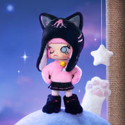 [pre order] MOLLY Peekaboo 1/8 Action Figure