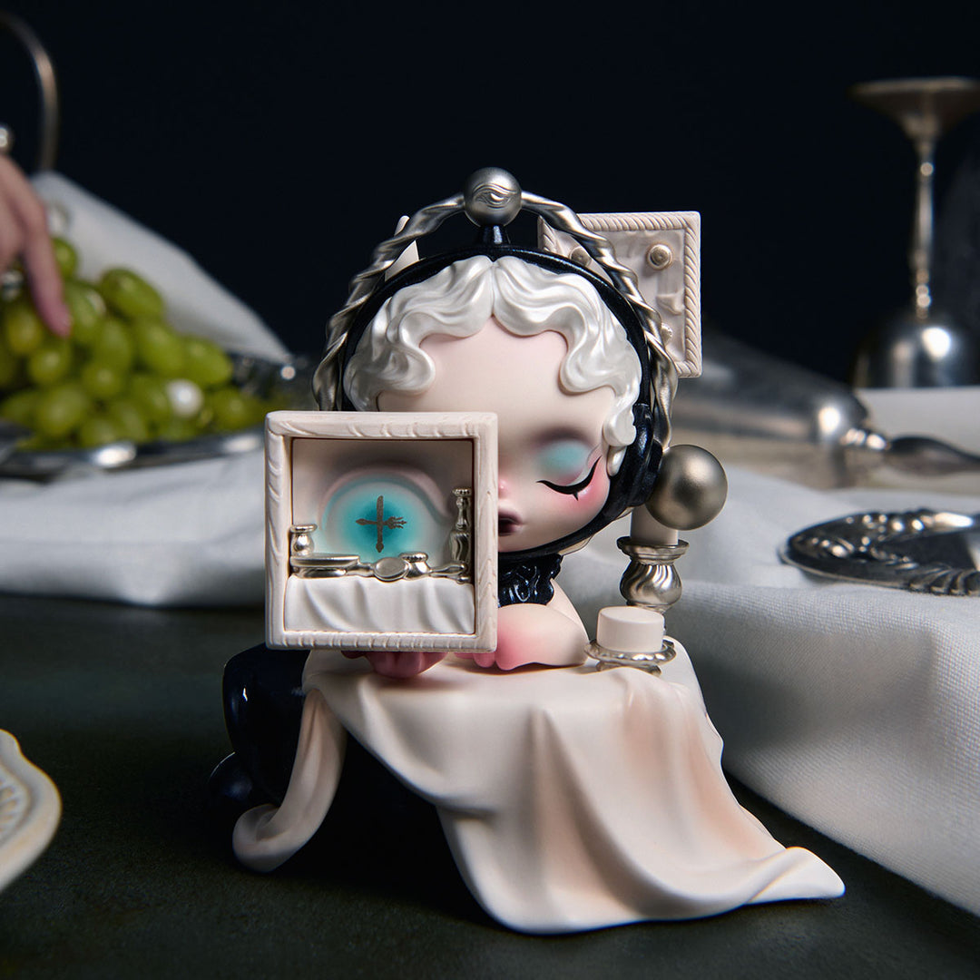 置物 SKULLPANDA The Feast Begins CRYSTAL BALL pre order] SKULLPANDA The Feast Begins Series Crystal Ball