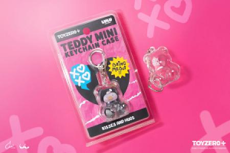 [pre order] LuLu the Piggy - Teddy Mini Keychain Case