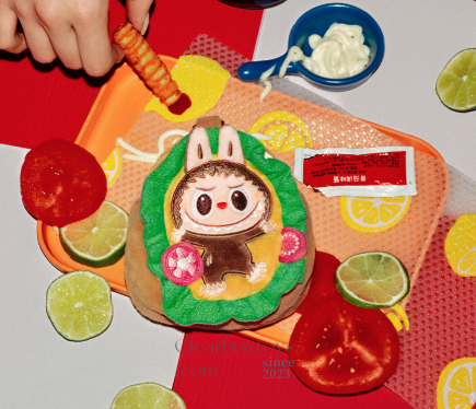 ラブブ　Wacky Mart サンドイッチ ミニバッグ 即日配送 ラブブ Wacky Mart サンドイッチ ミニバッグ - メルカリ