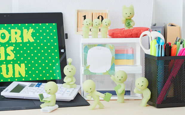 SMISKI At work Pre order