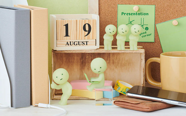SMISKI At work Pre order